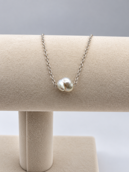 Bracelet enfant Tamarii argent 925 perles keishi, vue de détail – Anaora Pearls