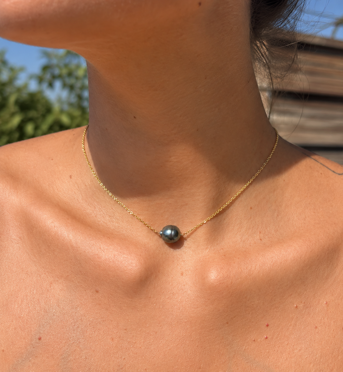 Collier Moana doré perle de Tahiti porté – Anaora Pearls