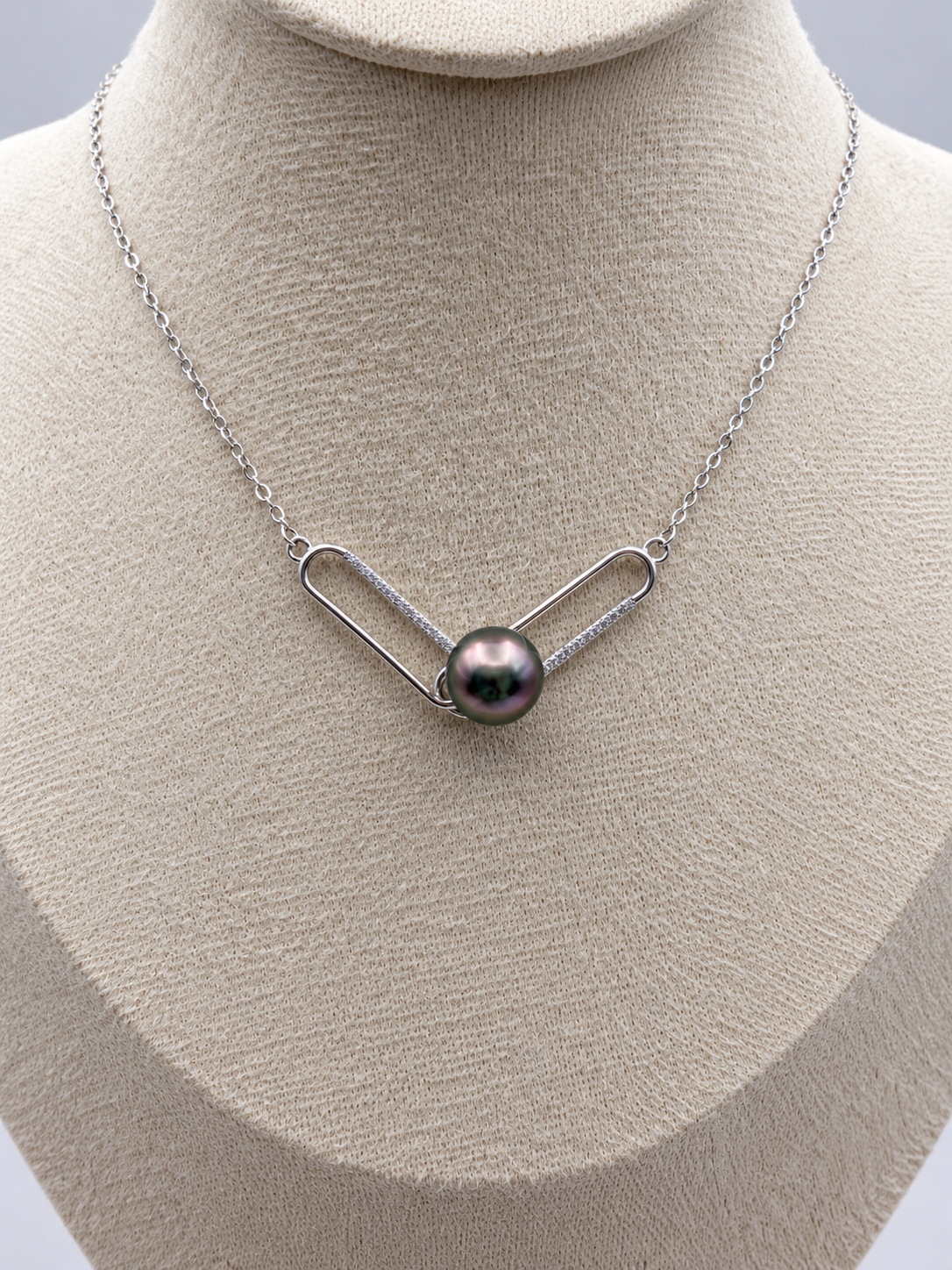 Collier Vahine perle de Tahiti, vue de détail – Anaora Pearls