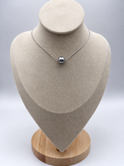 Collier Tepoe argenté perle de Tahiti reflets gris, autre vue – Anaora Pearls