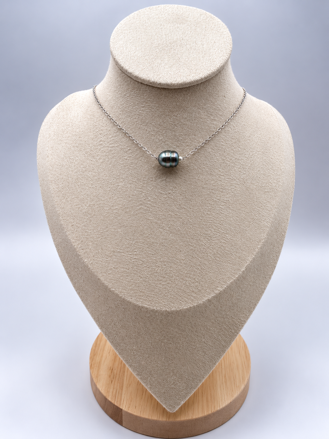 Collier Moana argenté perle de Tahiti porté – Anaora Pearls