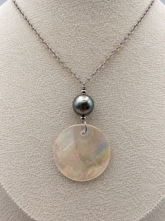 Collier Nohoana perle de Tahiti et nacre, vue de détail – Anaora Pearls
